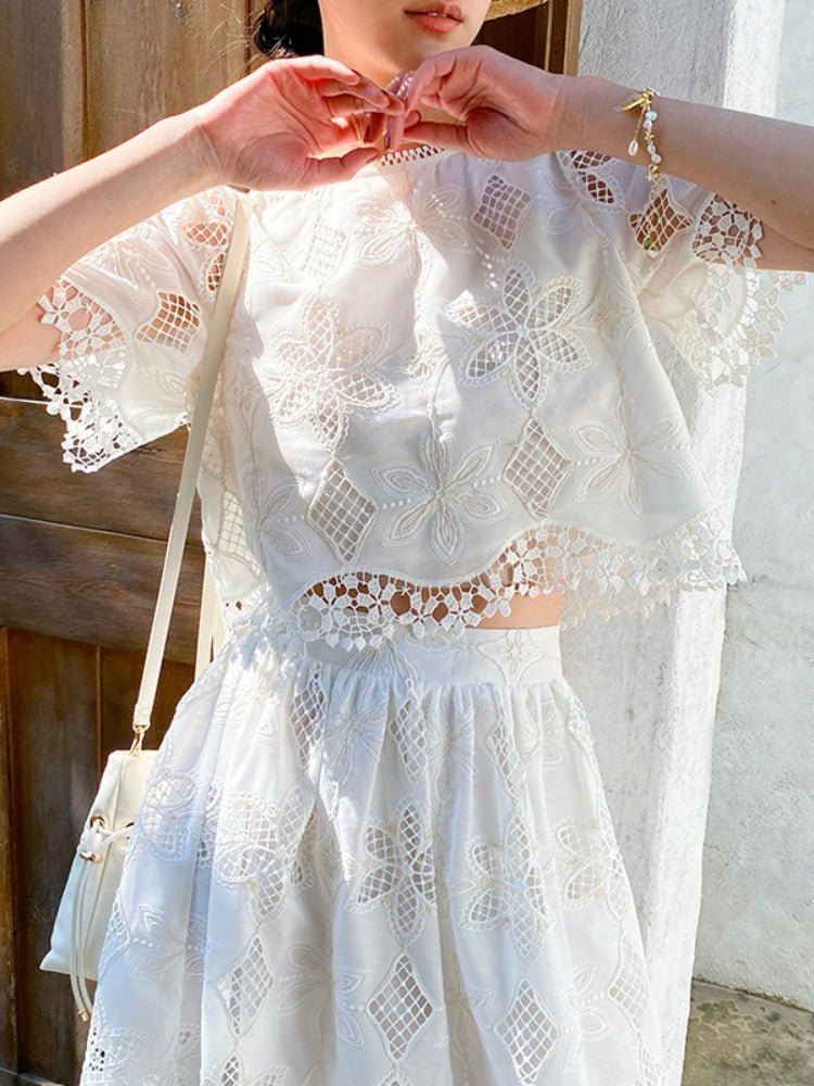 Floral Embroidered Lace Skirt Set by Kalamet - product image 2