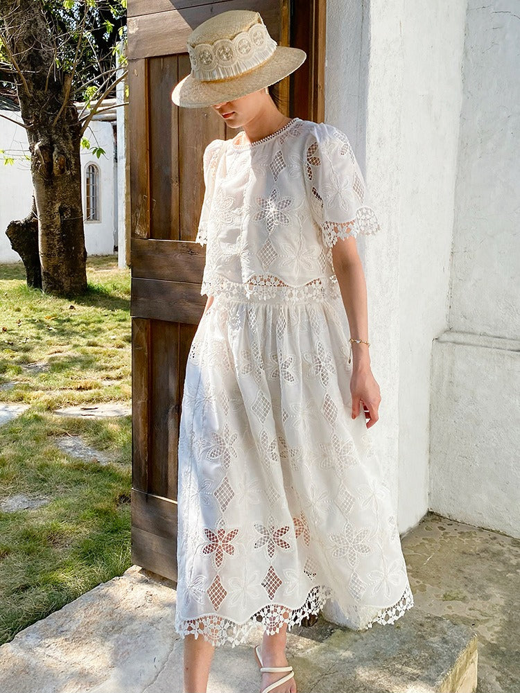 Floral Embroidered Lace Skirt Set by Kalamet - product image 5